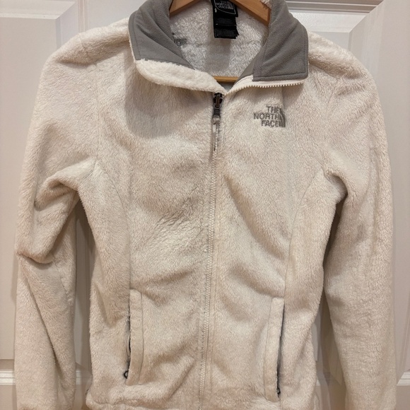 Women’s XS white North Face - Picture 2 of 2